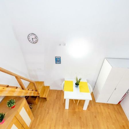 Duplex Lavapies 1Bd Appartement Madrid Buitenkant foto